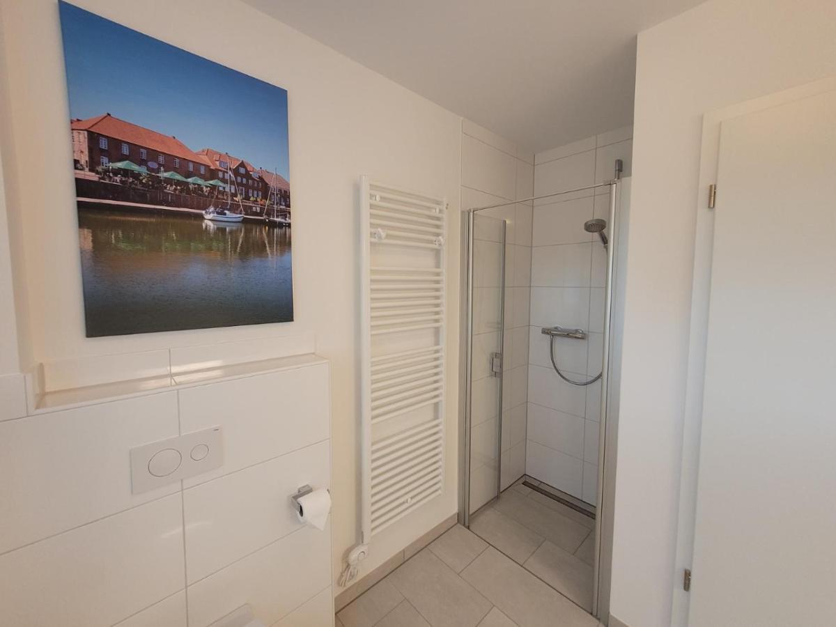 Strandkajuete Hooksiel Schillig Exteriör bild